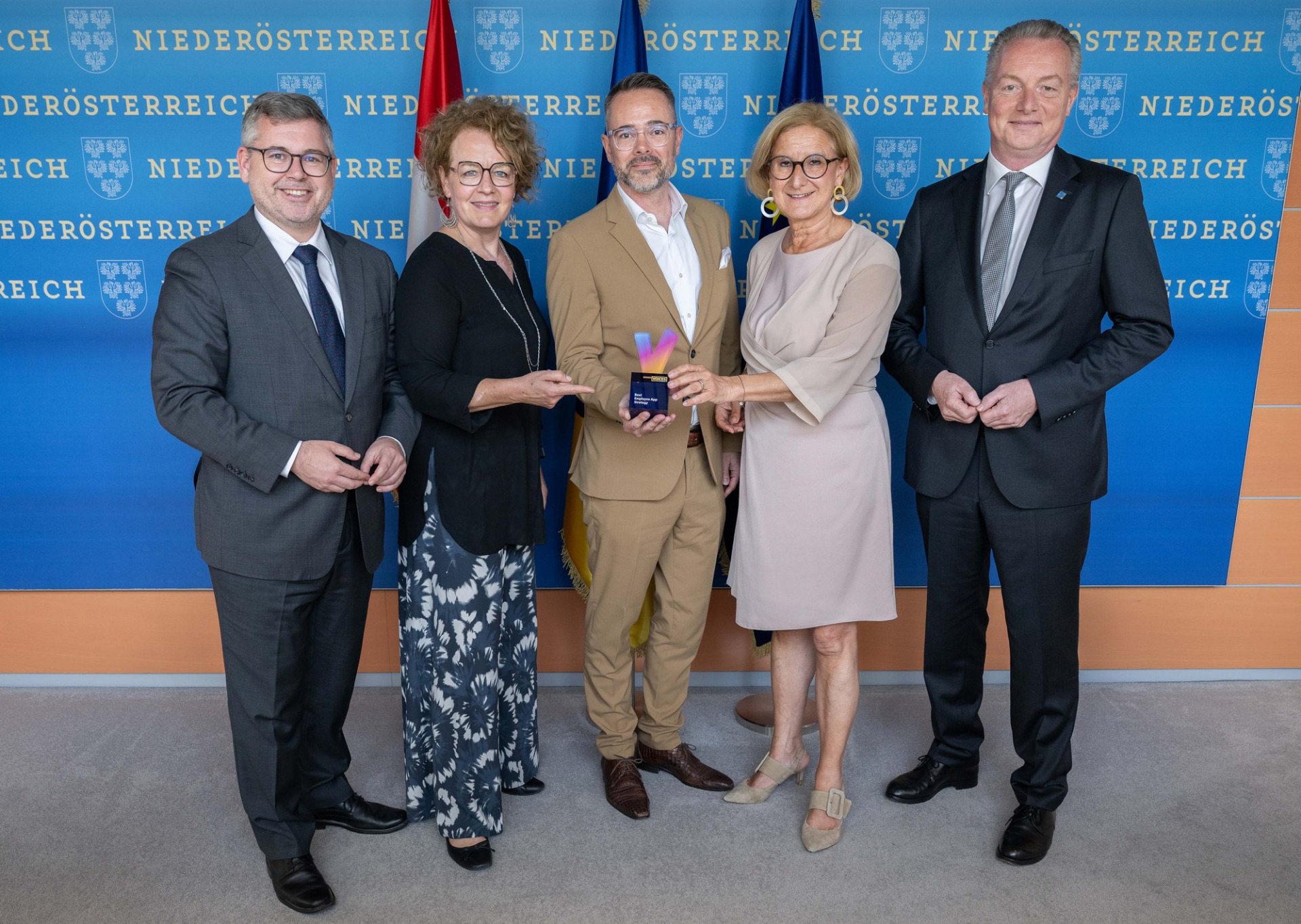 VOICES Award 2025 für die Mitarbeiter-App „LGA update“ der NÖ Landesgesundheitsagentur (Foto: NLK Khittl)
